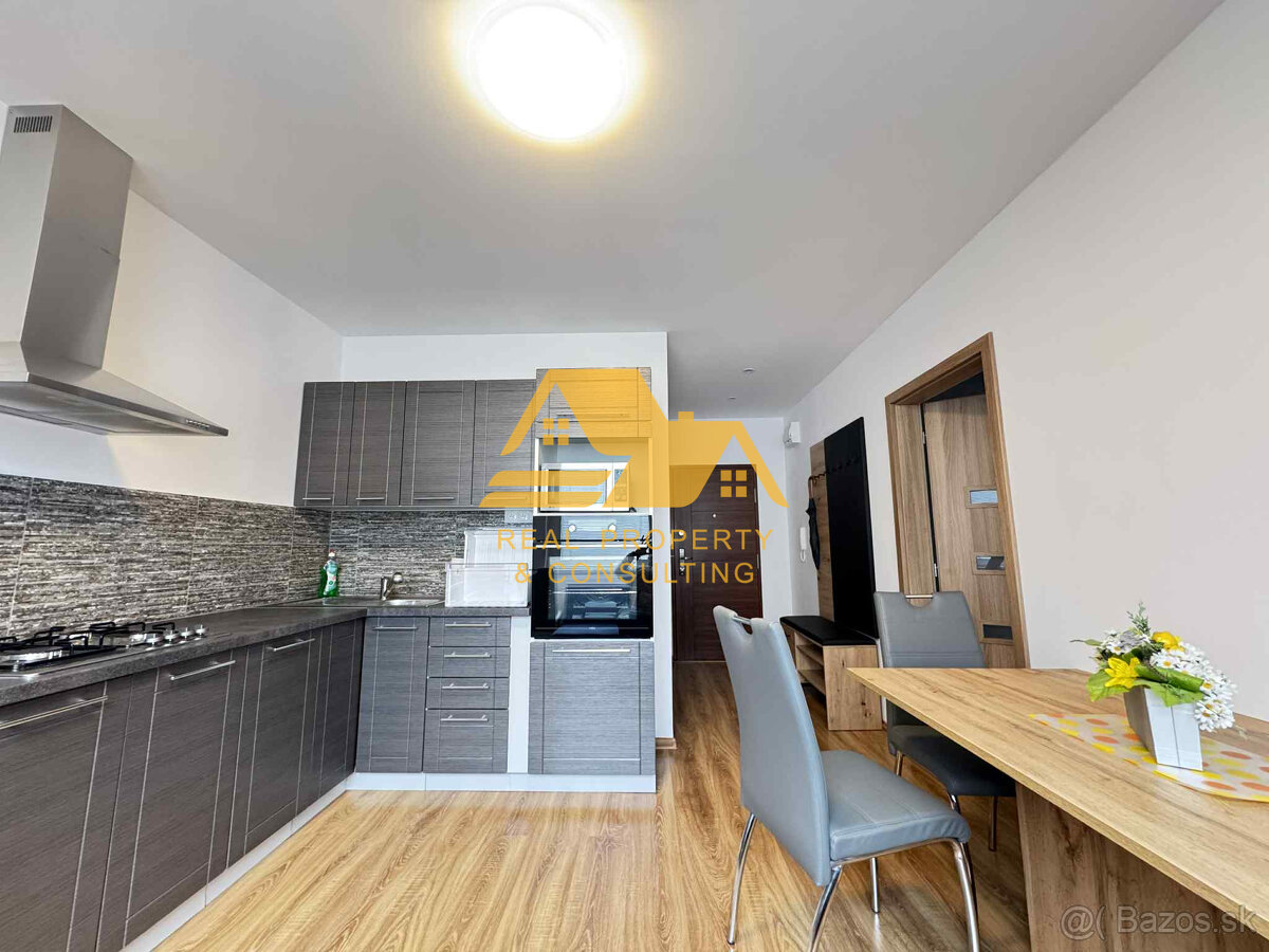 Exkluzívne Prenajmem 1 izbový byt s balkónom v Nových Zámko - 2