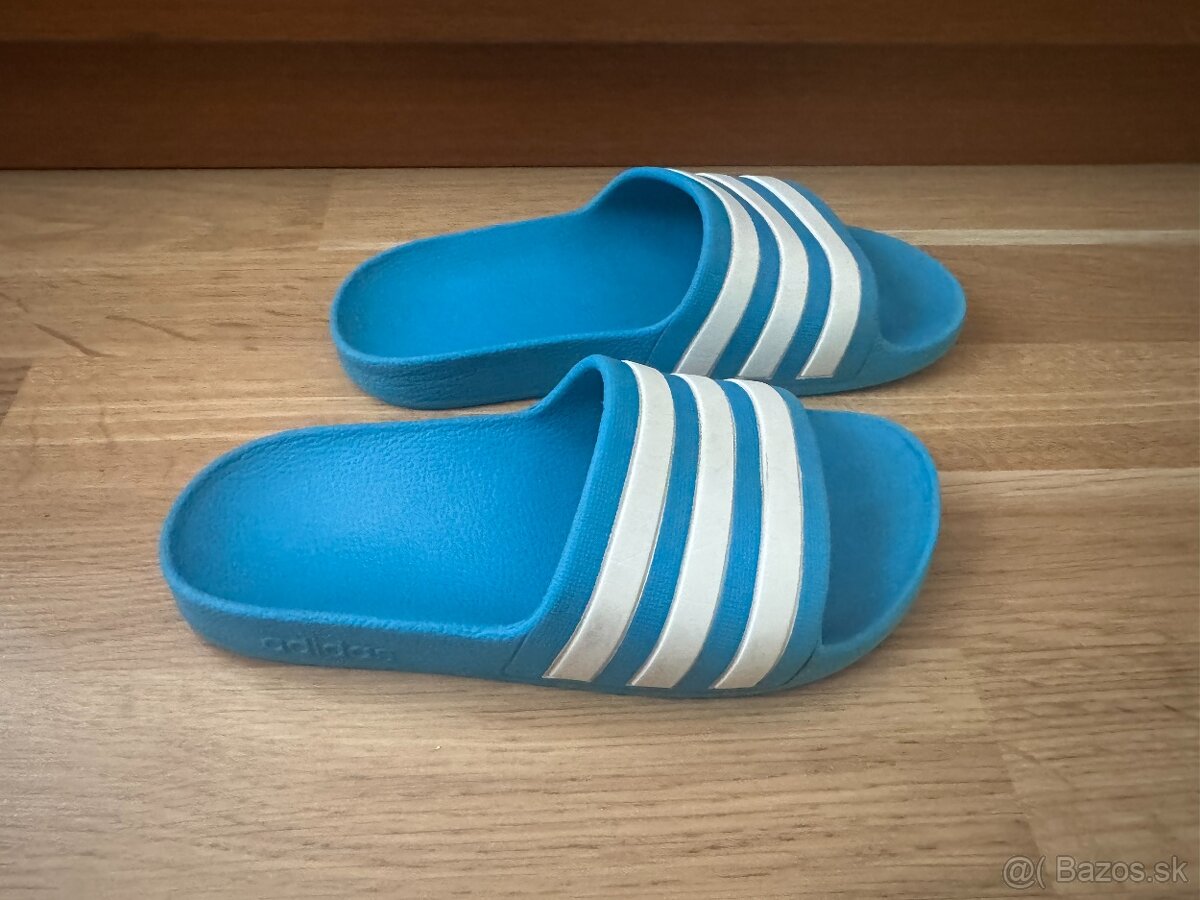 Chlapčenské šľapky ADIDAS - 2