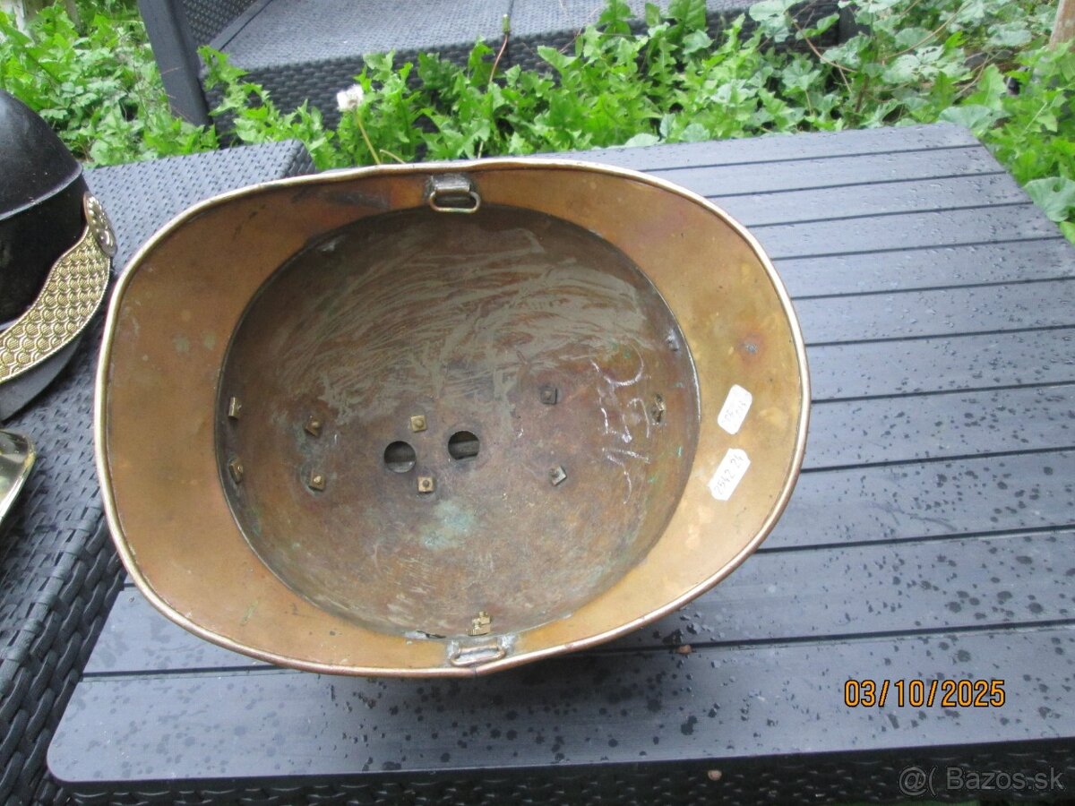 Hasičská prilba Brouchy 80 z roku 1885 - 2