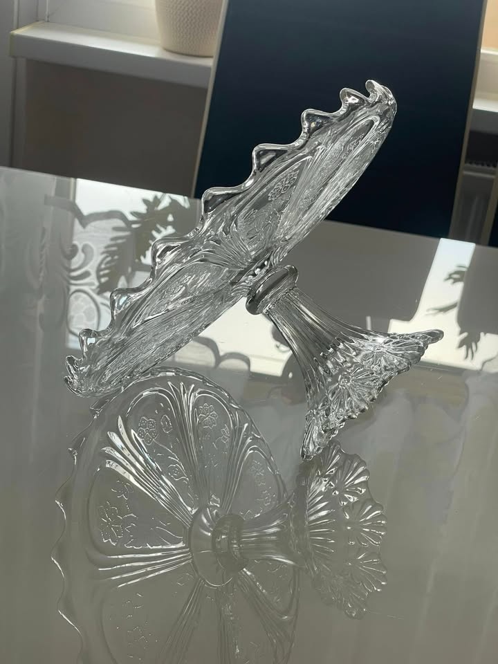 Nástolec - nepoškodený.. - 2