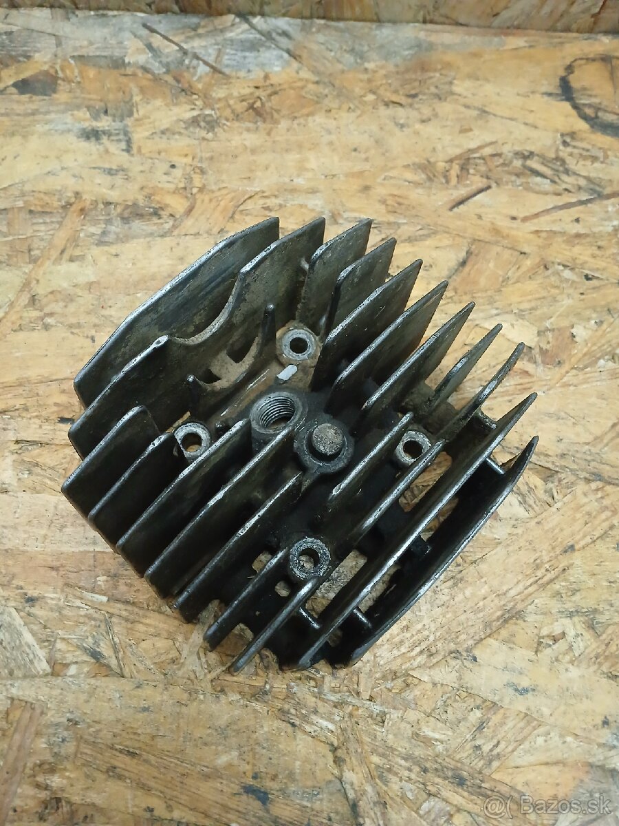 Babetta 210 hlava valca - 2