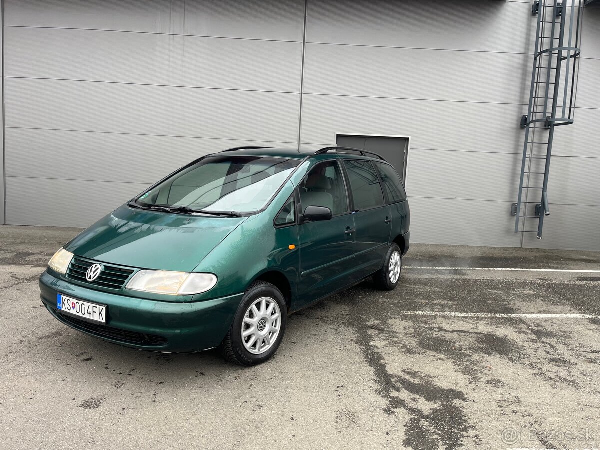 Vw Sharan 1.9 TDi 81kw 7 miest. - 2