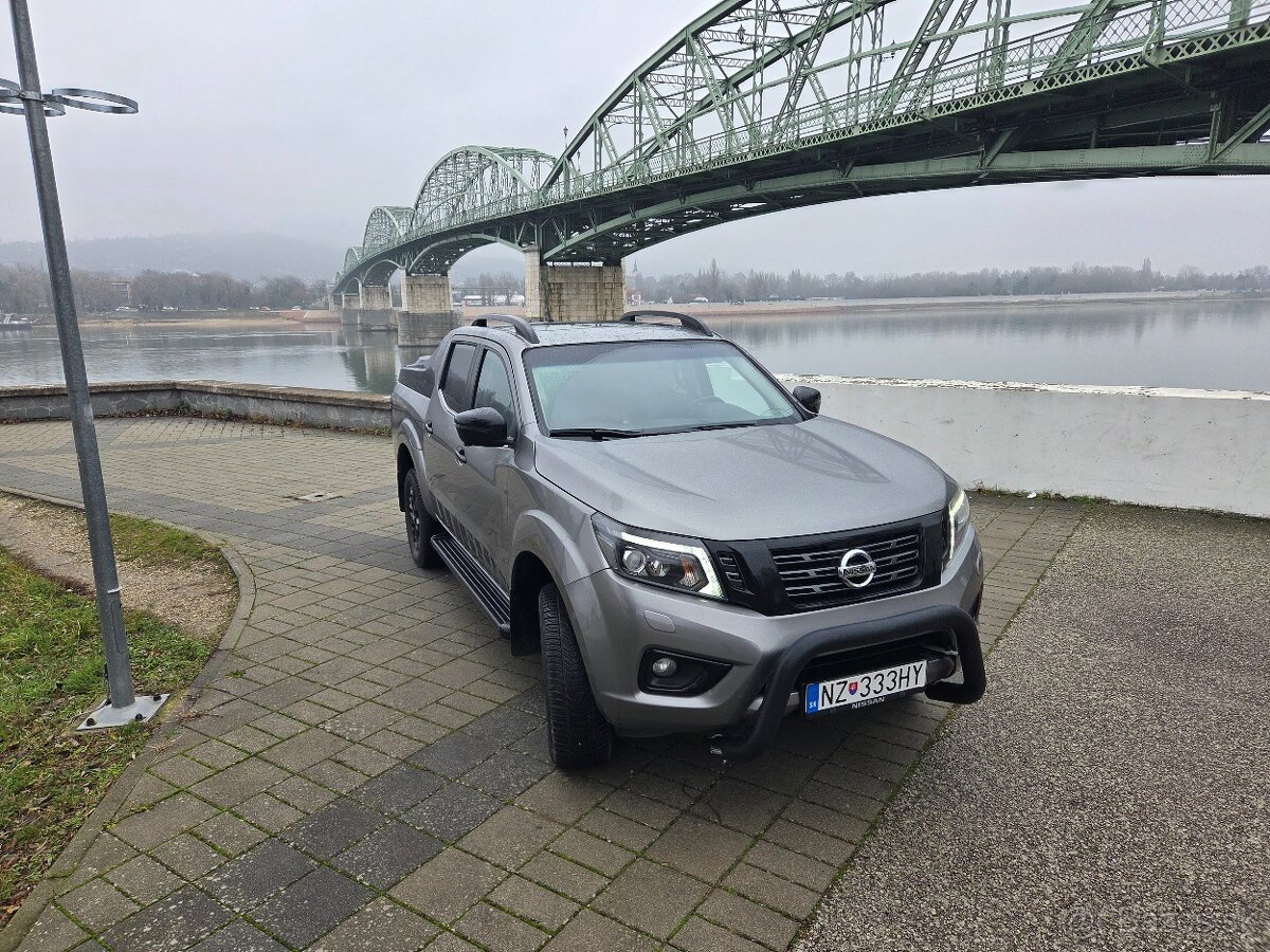 Nissan Navara - 2