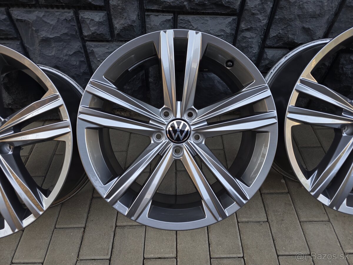 5x112 R18 VW Sebring Arteon Rline - 2