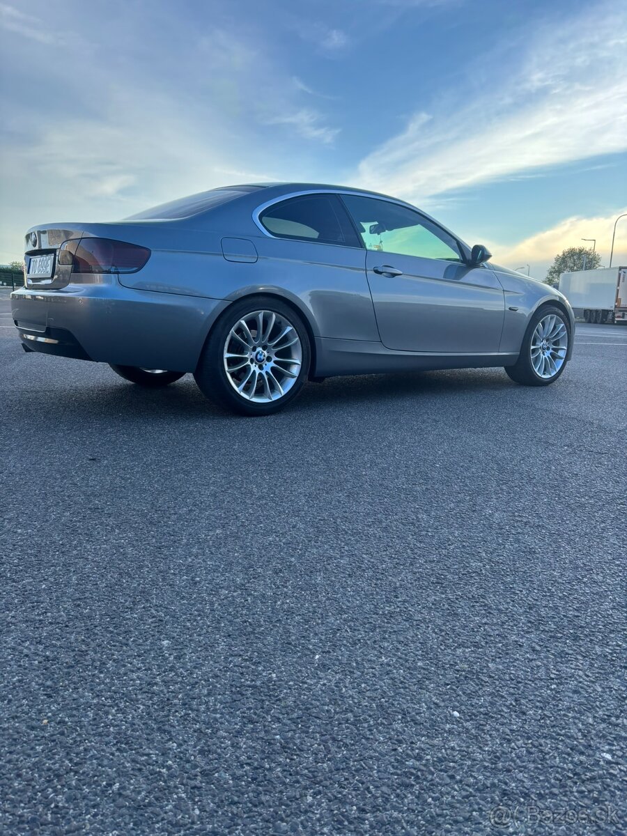 Bmw e92 325i - 2
