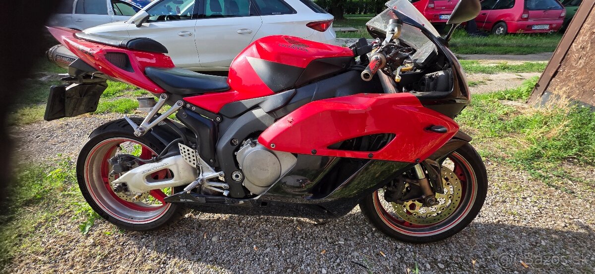 Honda Cbr1000rr - 2