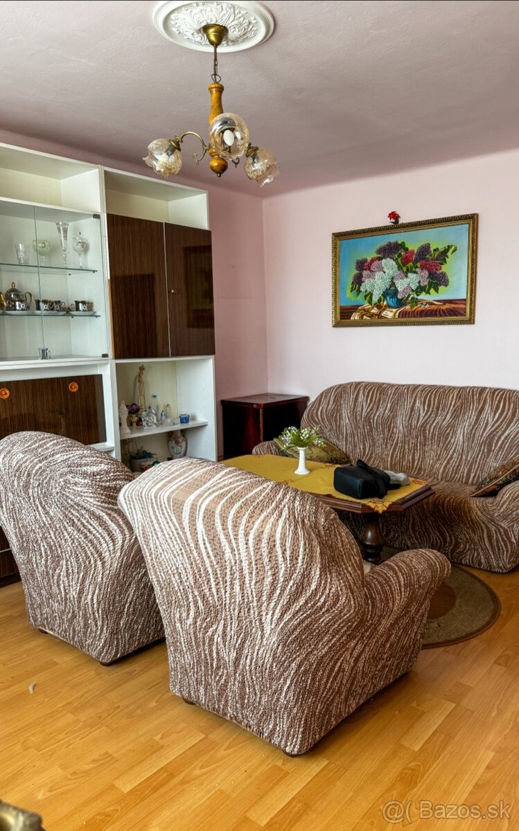 Predám 3 izbový byt bez balkónu 54m² - 2