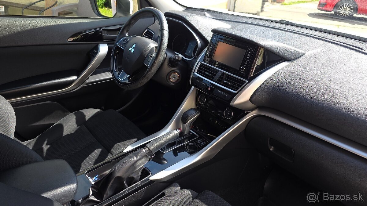 Mitsubishi Eclipse Cross 1,5 mivec automat 2x4 - 2
