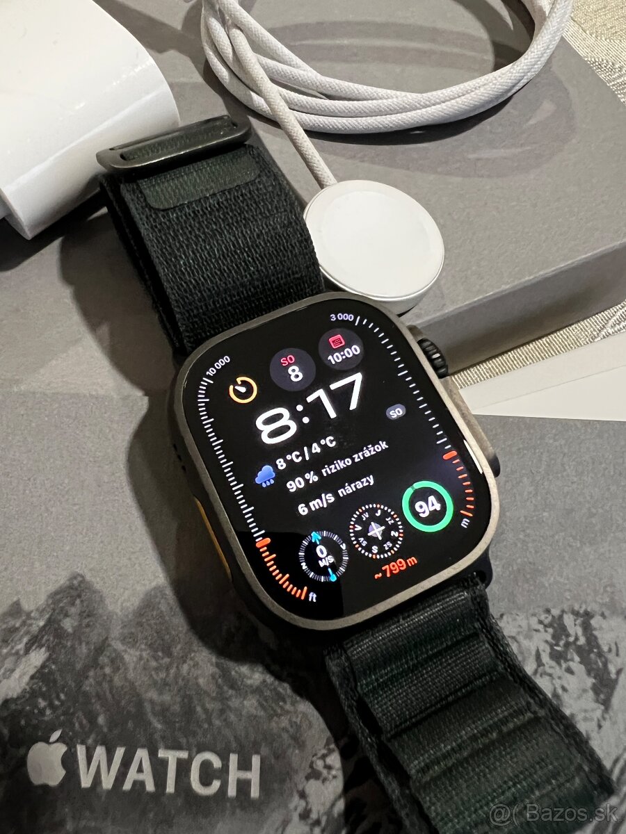 Apple Watch Ultra 2 – Black Titanium - 2