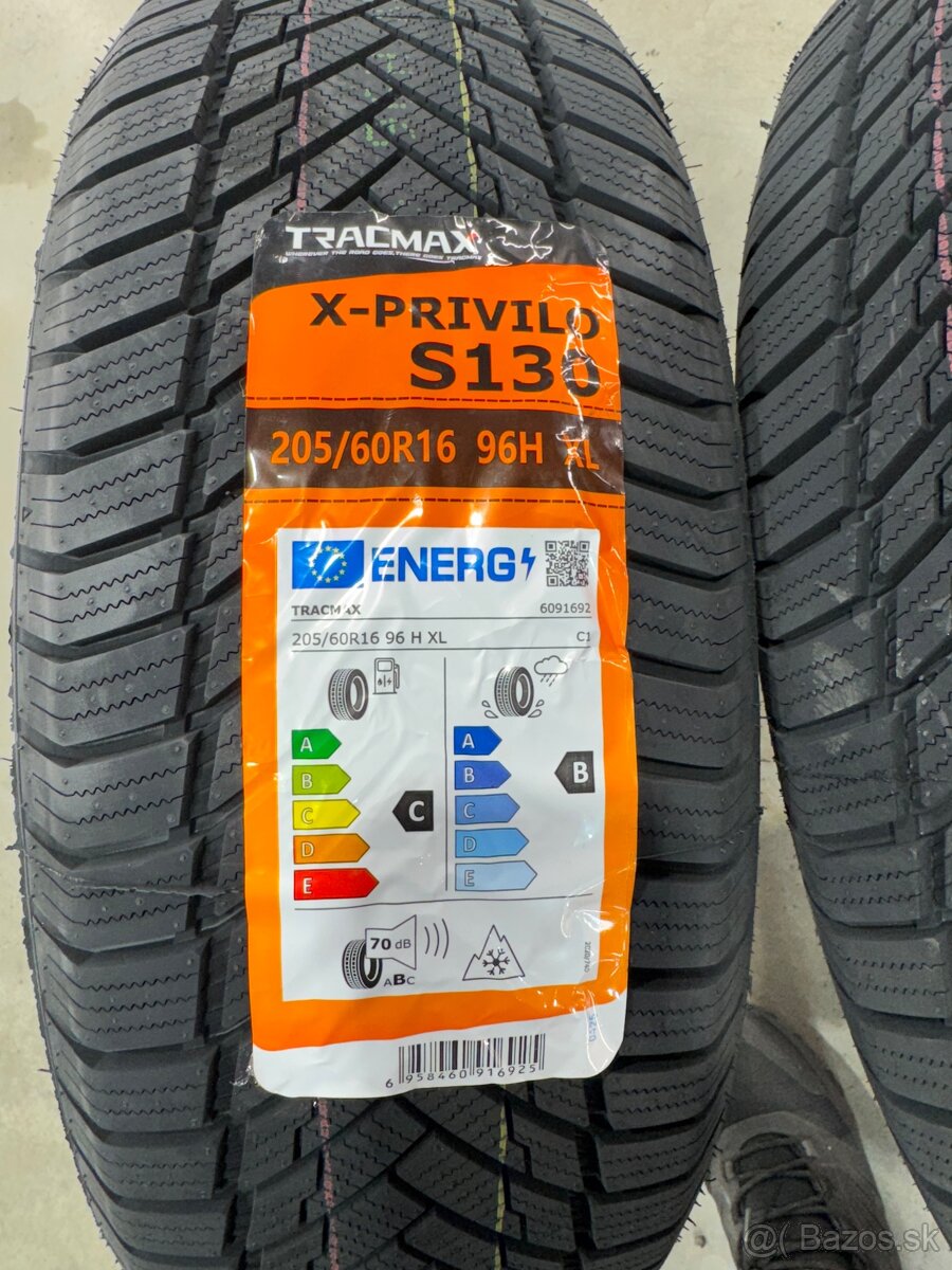 205/60R16 - 2