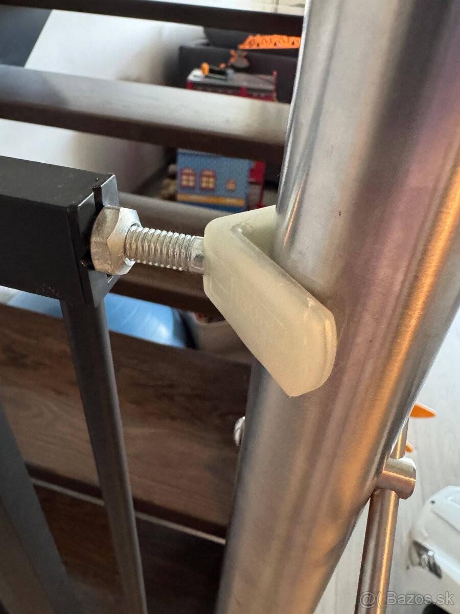 zabrana Hauck + 9cm predlzenie cierna - 2