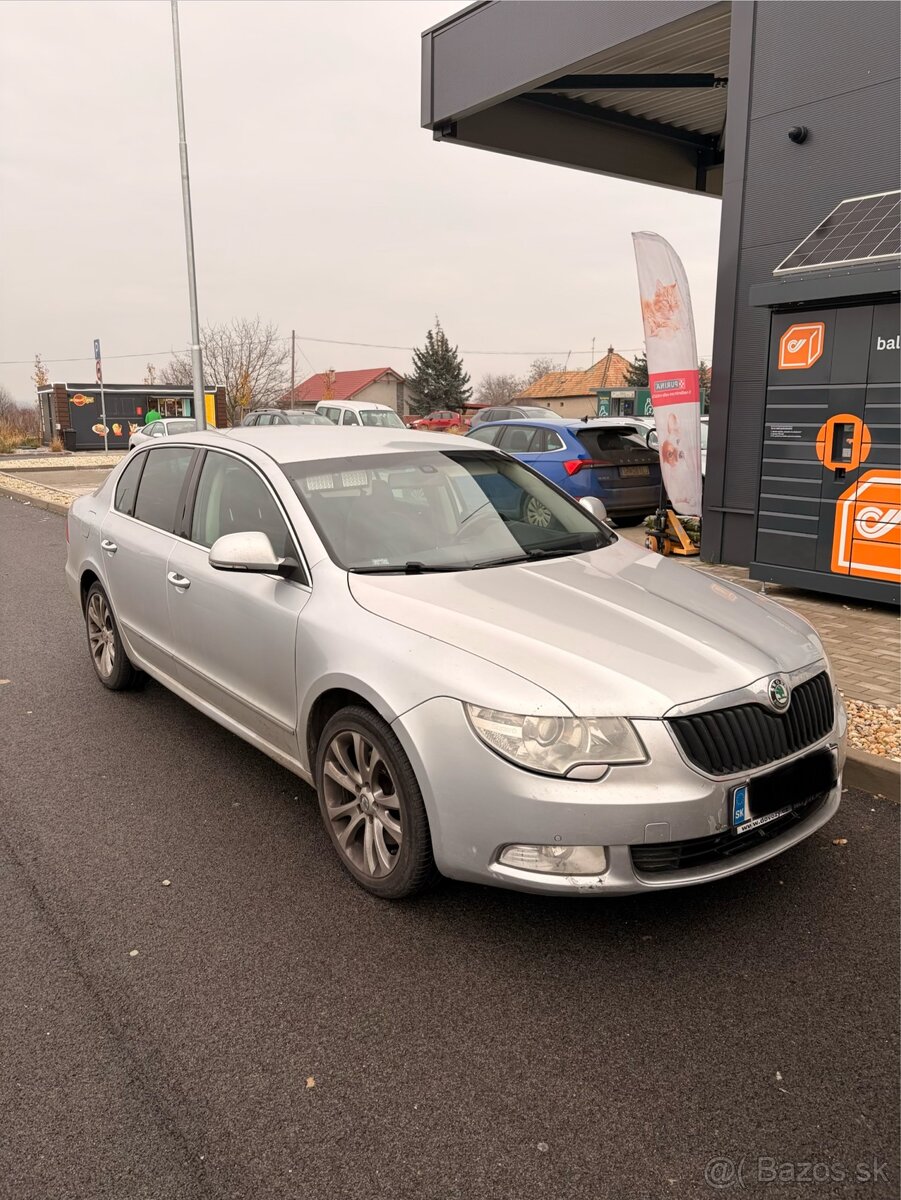 Škoda superb 2.0 DSG - 2