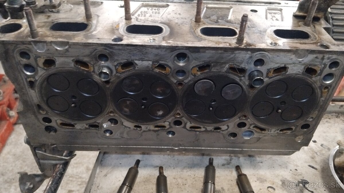 Hlava valcov vw 1.6tdi 77kw - 2