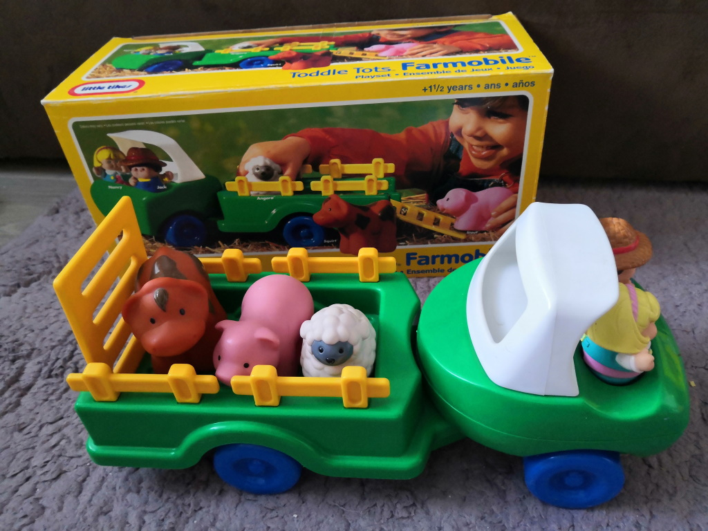 Dve Little tikes autá - 2