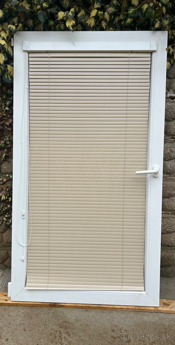 Predám plastové okno - 2