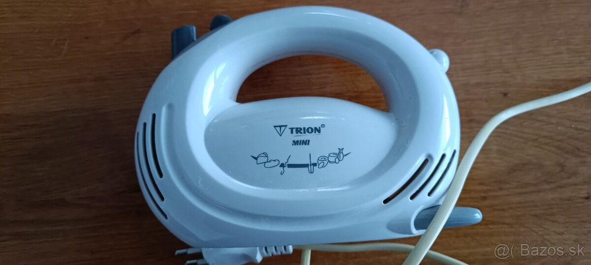 Ručný mixér TRION Model TR-7709 - 2