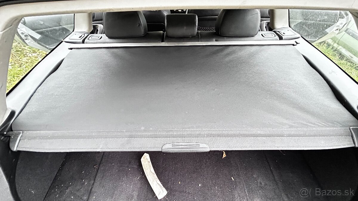 Zadna roletka Subaru Legacy - 2