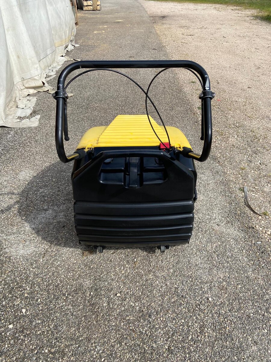 KARCHER KSM 750B zametací stroj bateriovy - 2