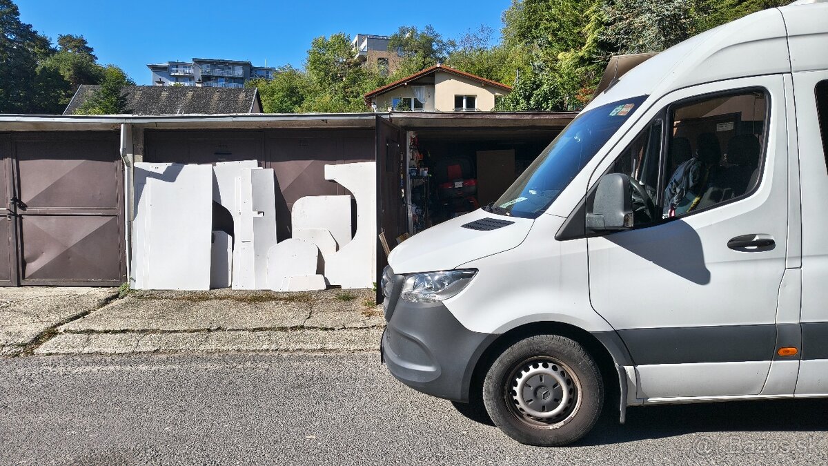 Mercedes W907/W910 2021 - 2