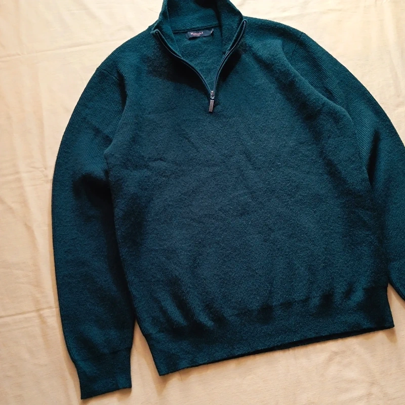 Moncrief London tmavozelený sveter so zipsom s prímesou vlny - 2