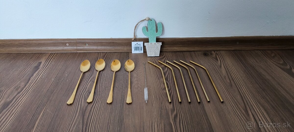 Predám modernú sadu zlatých lyžičiek a slamiek + BONUS - 2