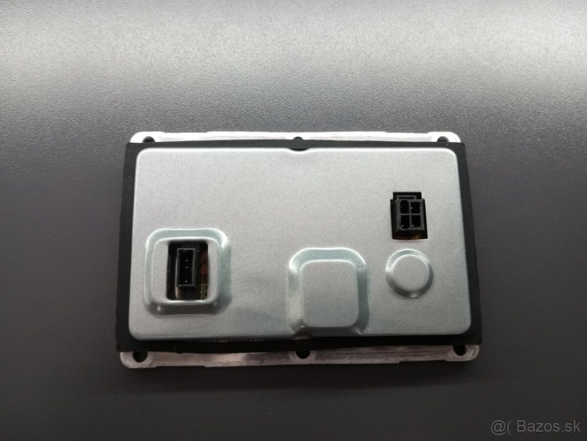 Riadiaca jednotka xenonu LAD5GL - 2