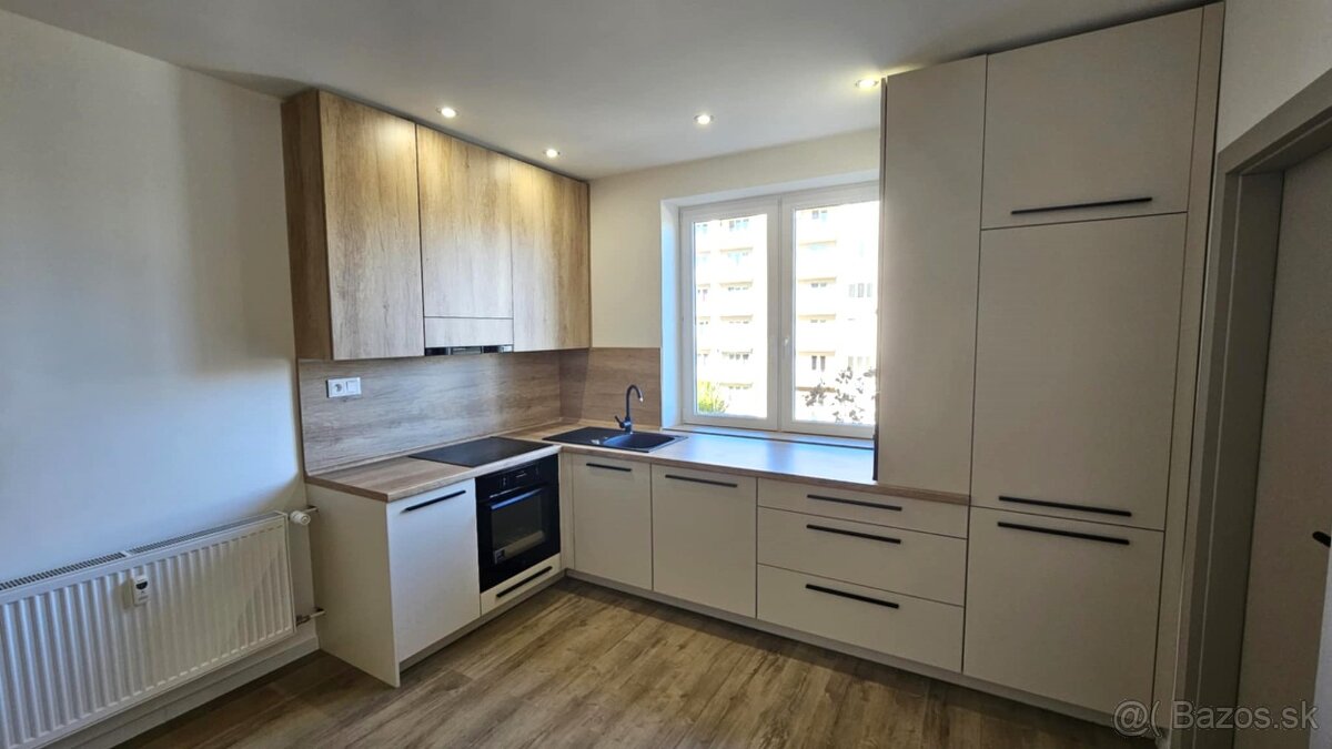 NOVINKA - 3 izbový byt ul. Južná trieda - NOVÁ REKONŠTRUKCIA - 2
