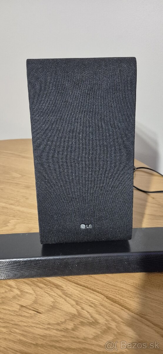 Soundbar so subwooferom LG SPJ4B-W - 2
