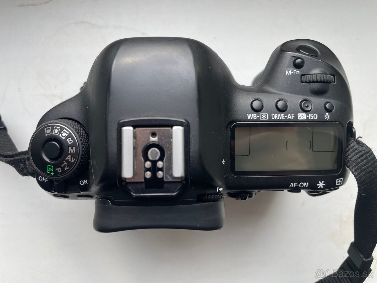 Canon EOS 5D Mark IV - 2