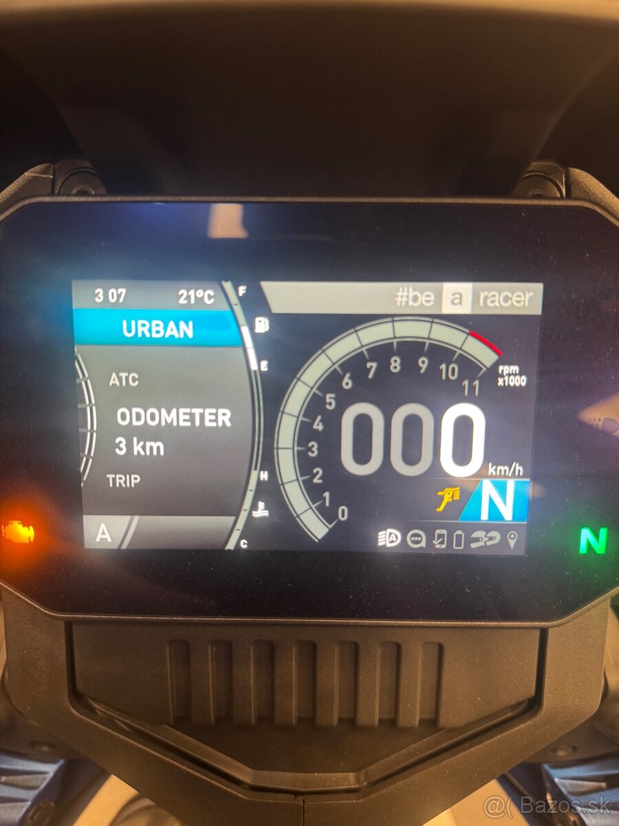 Aprilia Tuareg 660 - 2