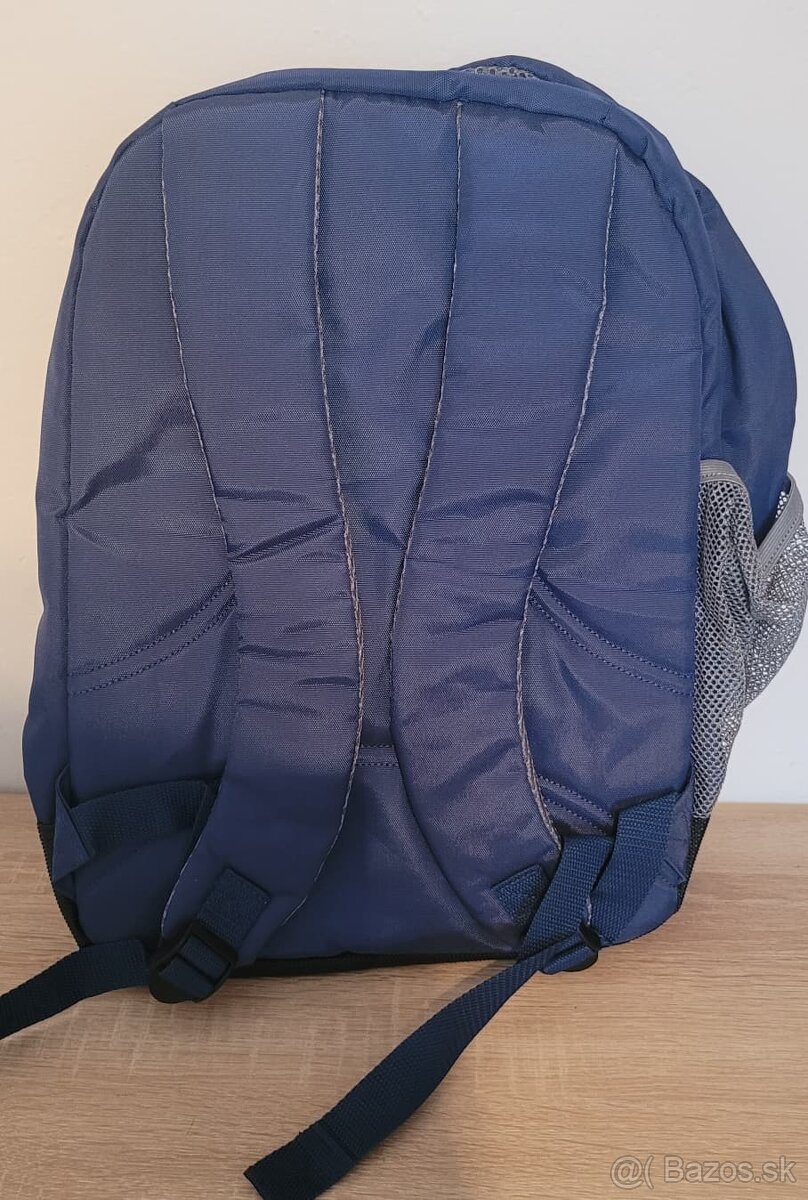 MESTSKÝ BATOH MODRÝ NA ZIPS - 2