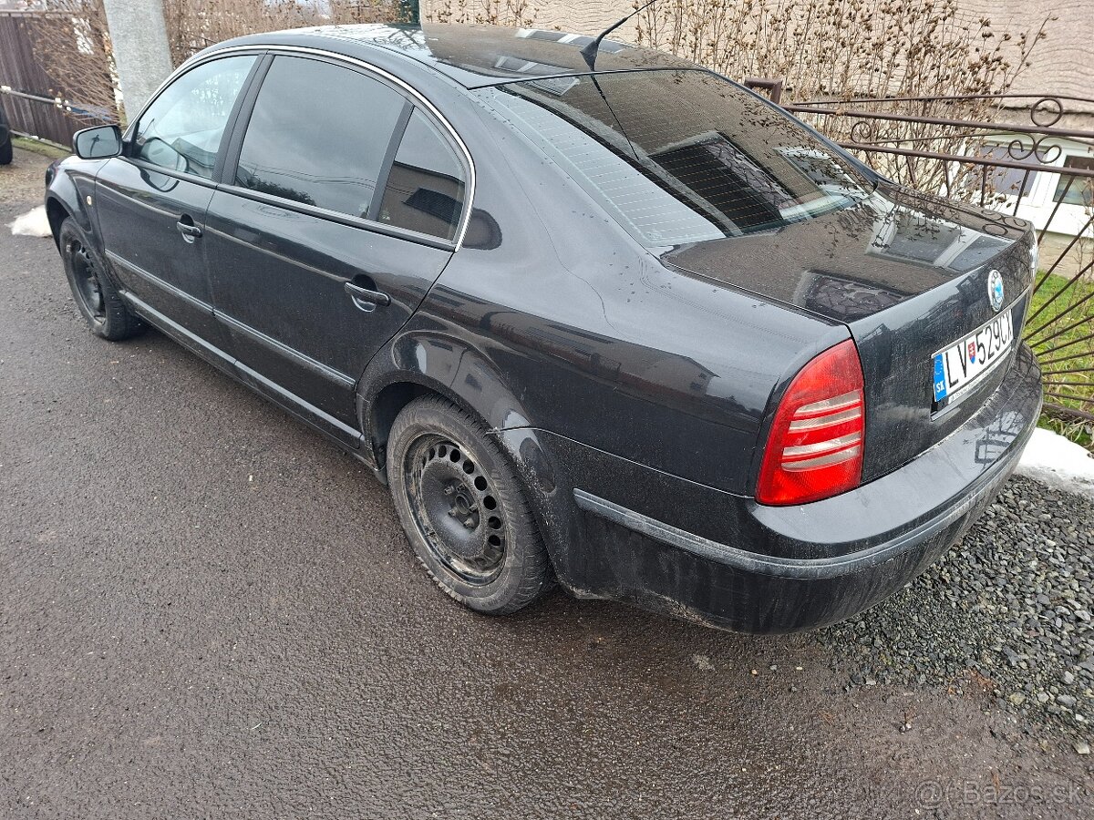 Skoda superB 1.9tdi 96kw - 2