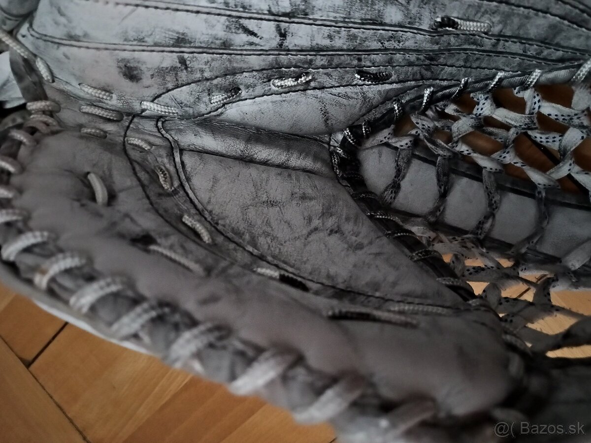 Brankárska lapačka VAUGHN SRL2 - 2