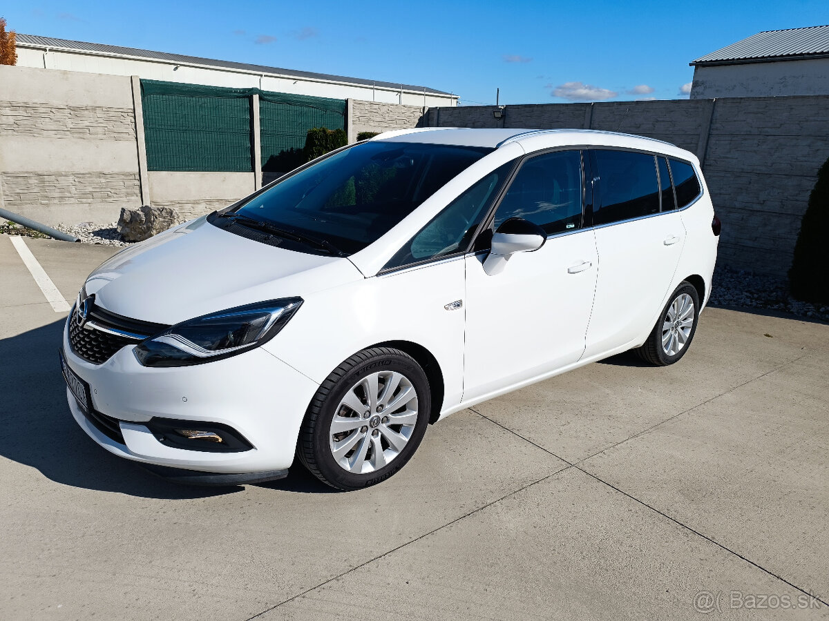 Opel Zafira 1,6T benzín 147kW - 2