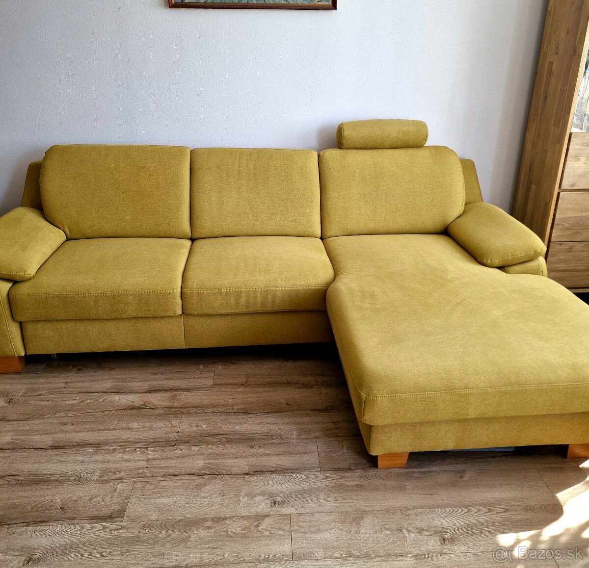 Kvalitná sedačka s elektrickým výsuvom - 2