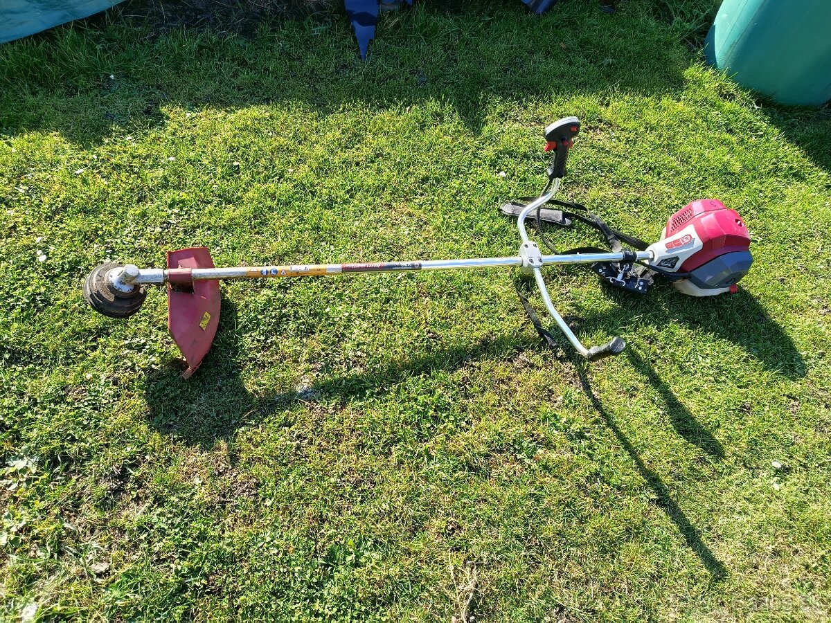 Krovinorez zn. Worcraft GT52-430 - 2