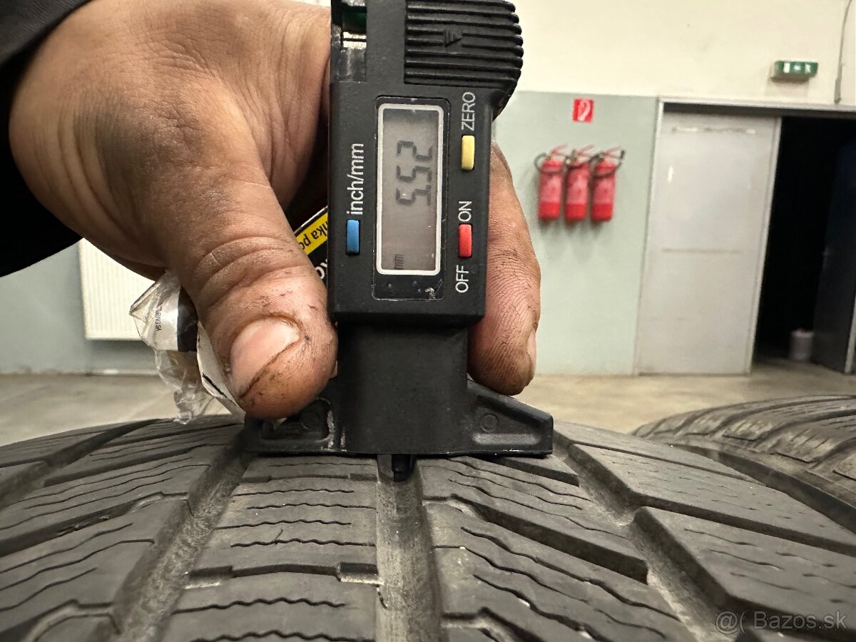 Continental WinterContact TS 870 235/45 R20 - 2