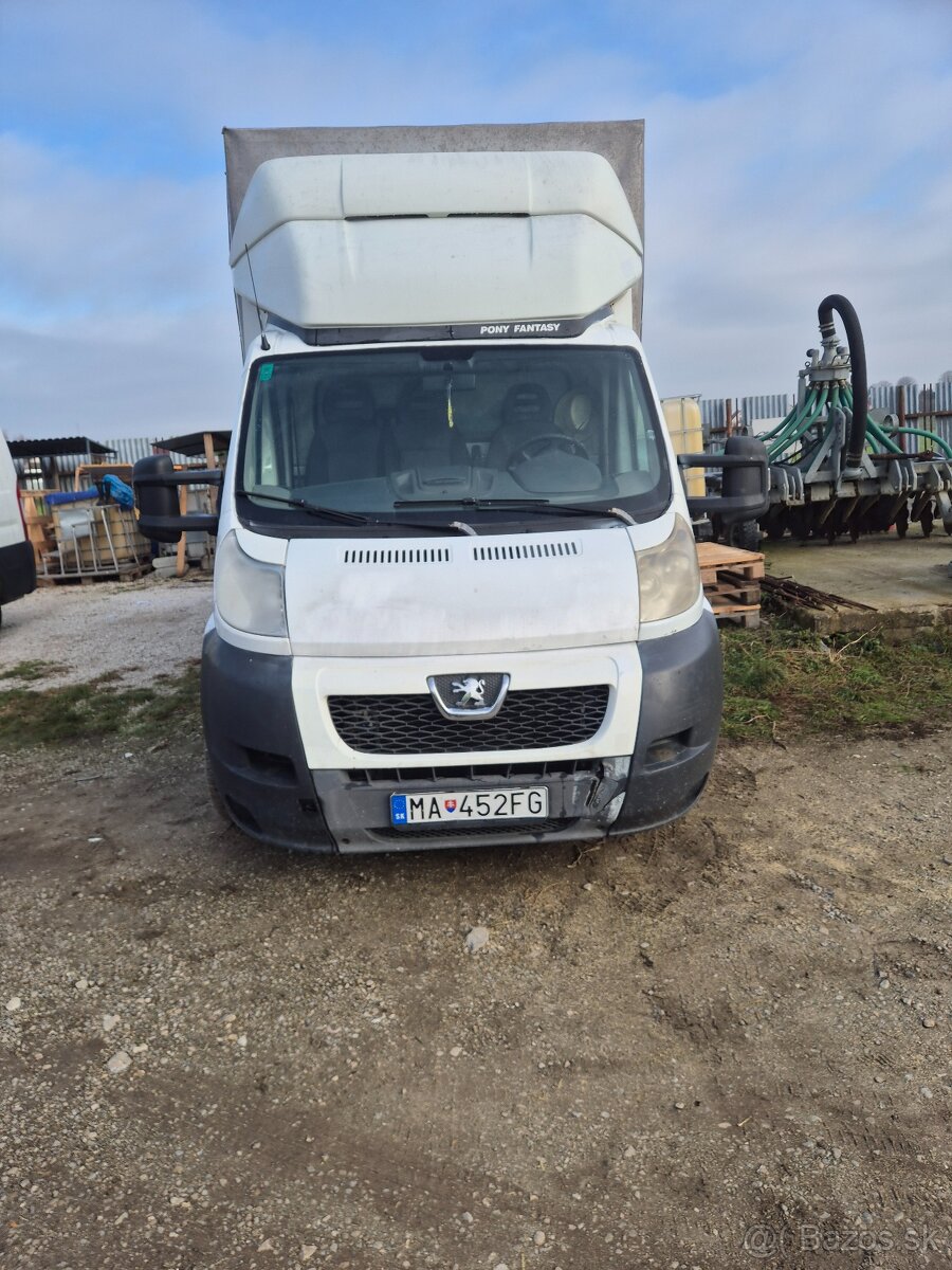 Predam plachtovu dodavku peugeot boxer - 2