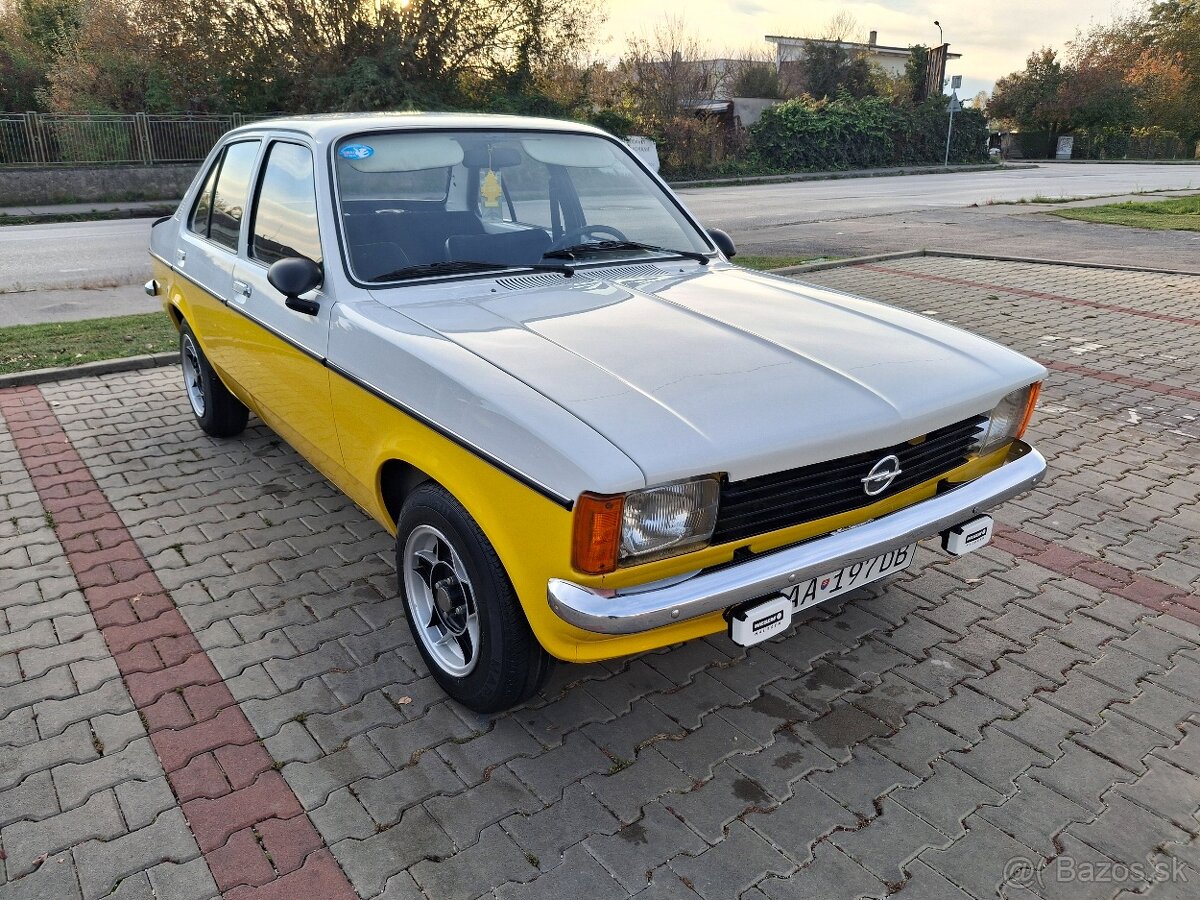 Veterán Opel Kadett 1,0 benzín 1979 - 2