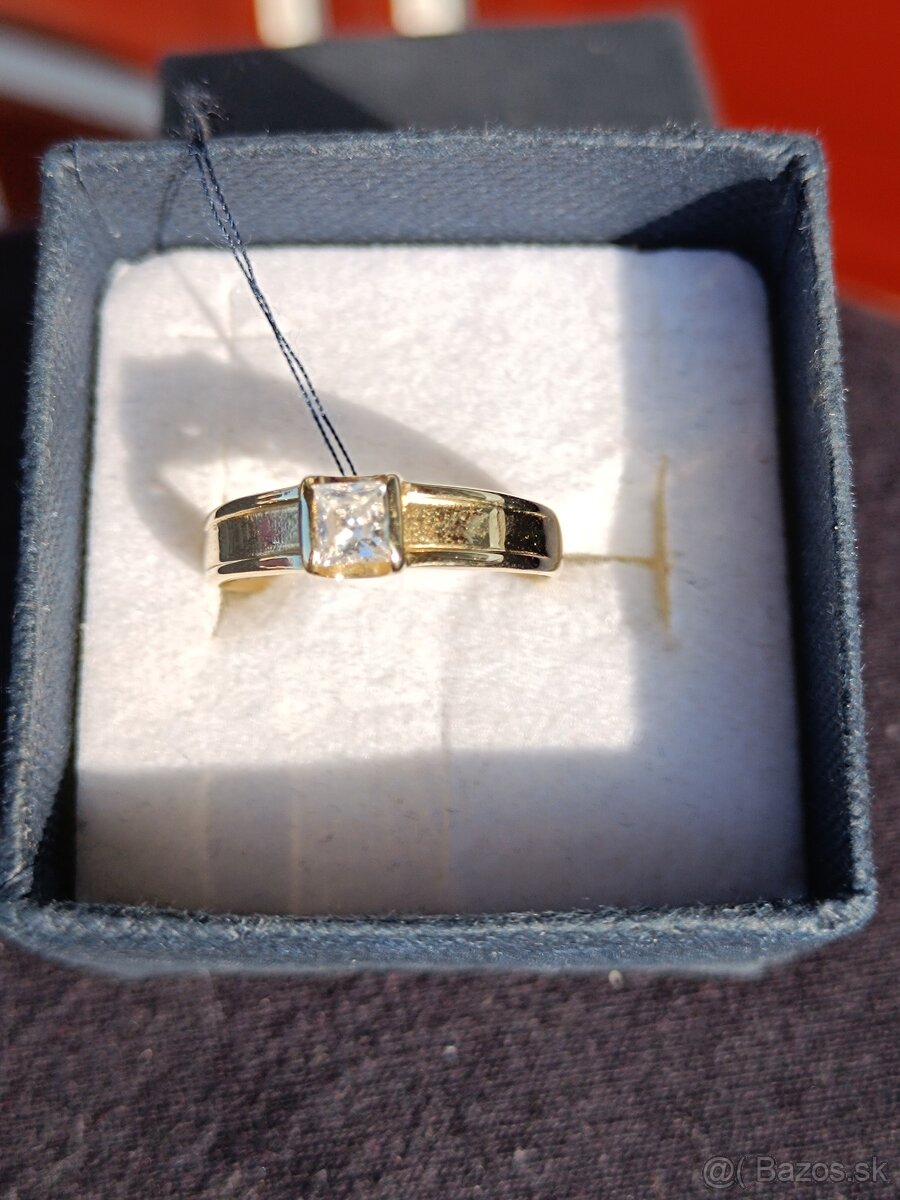 Zlaty prsten 585 - 2