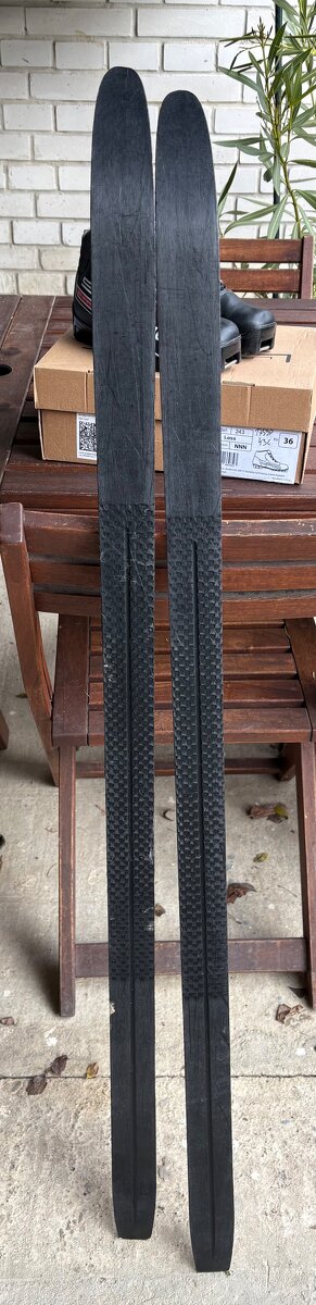 Detské bežky ATOMiC 120 cm, šupiny - 2