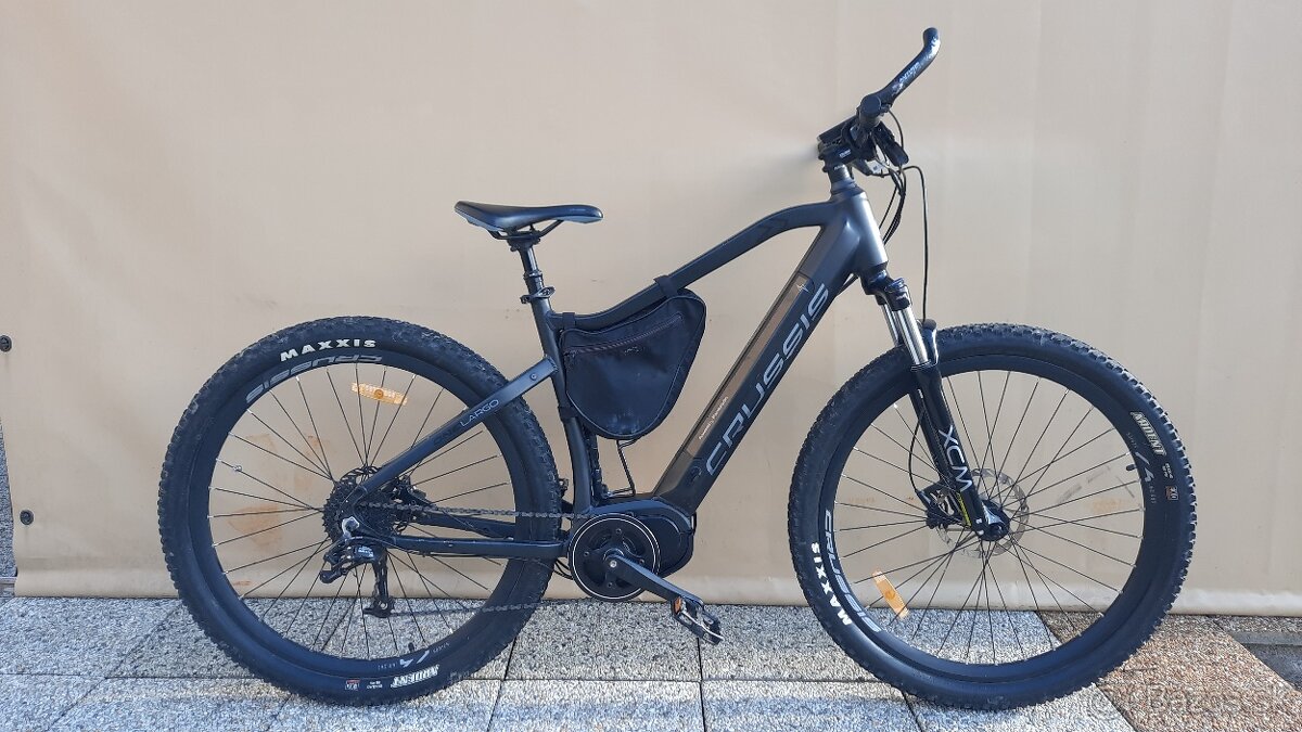 CRUSSIS ONE-Largo 7-6 - 2