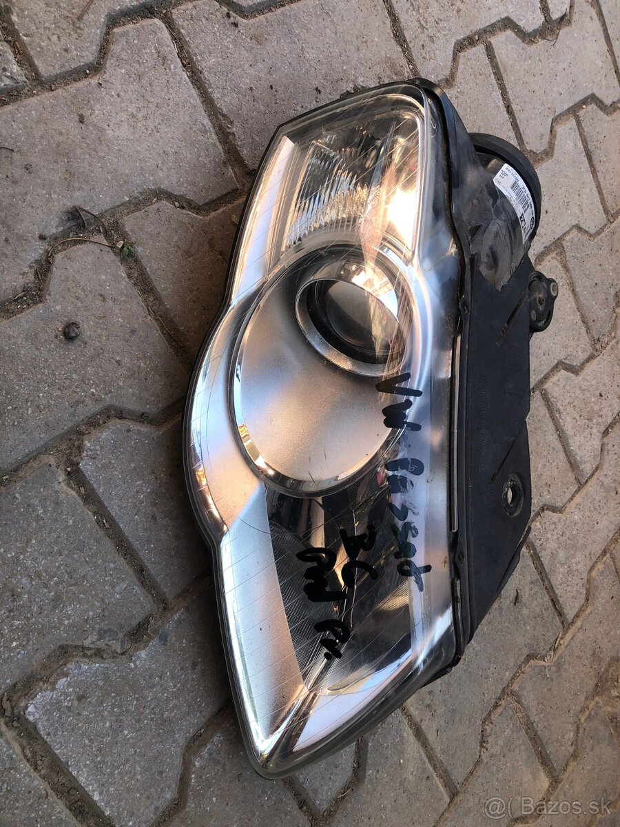 VW-PASSAT B6 05-10 prave predne svetlo - 2