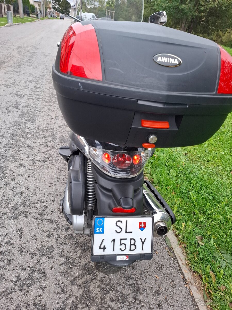 Piaggio Beverly 500 - 2