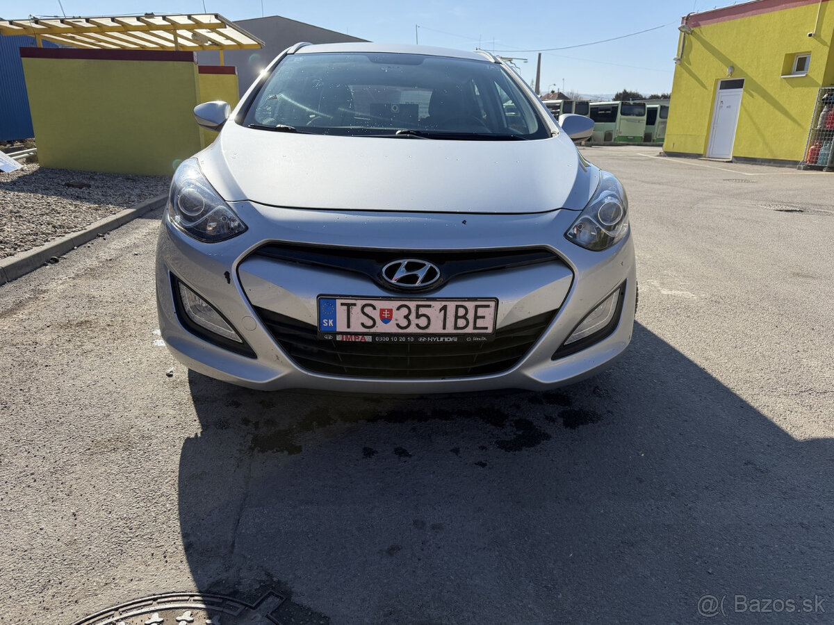 Hyundai i30 Kombi 1.4 MPI - 2