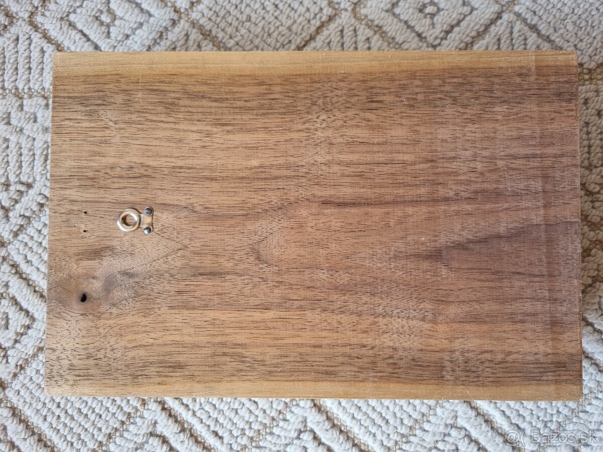 Hlboka drevorezba hlava krista - 2