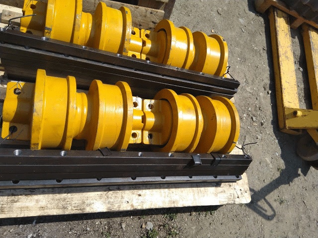 kladky buldozér T130,T170 - 2