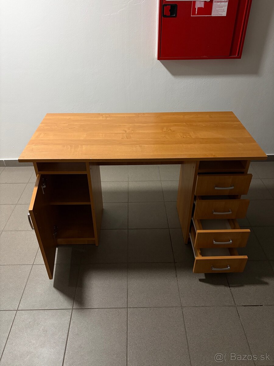 Predám Stolik a stoličku - 2