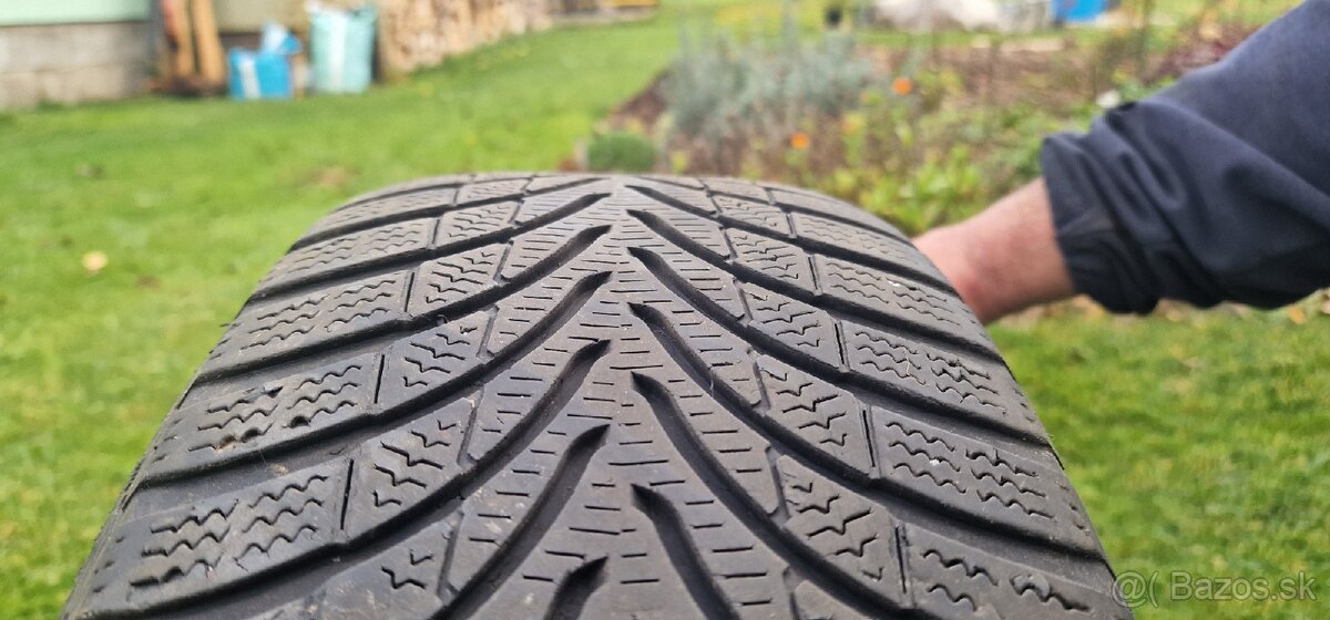 Gumy na plechových diskoch 5x112 205/60r16 - 2