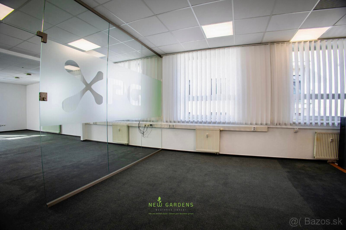 Prenájom kancelárii v Ružinove, 163m2 s výborným parkovaním. - 2